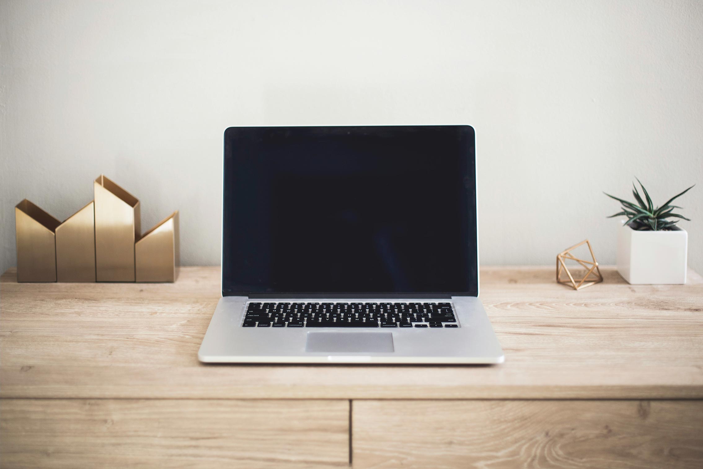 Ecran d'ordinateur sur un bureau
